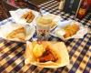 Gus's World Famous Fried Chicken