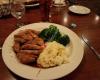 TR's Restaurant & Lounge